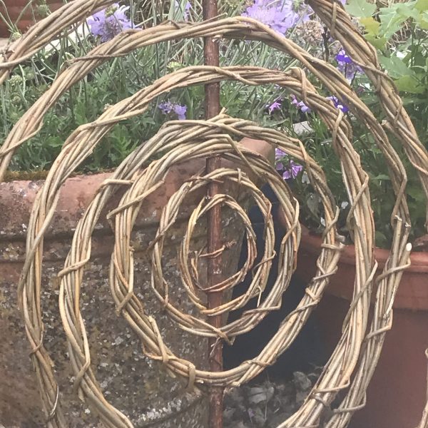Giant willow snail, willow bug sculpture, garden decorations, patio decorations, wall hanging, eco friendly, 9th anniversary, snail sculptur - Image 3